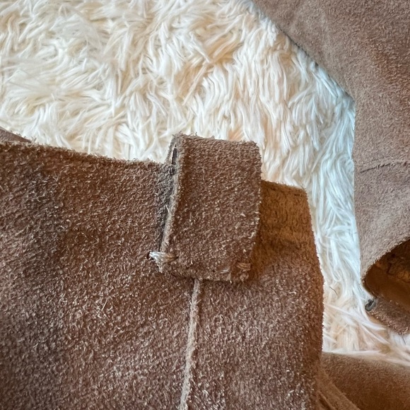 DV by Dolce Vita suede pull on stacked wood heel ankle booties size 8 1/2 - Picture 4 of 10